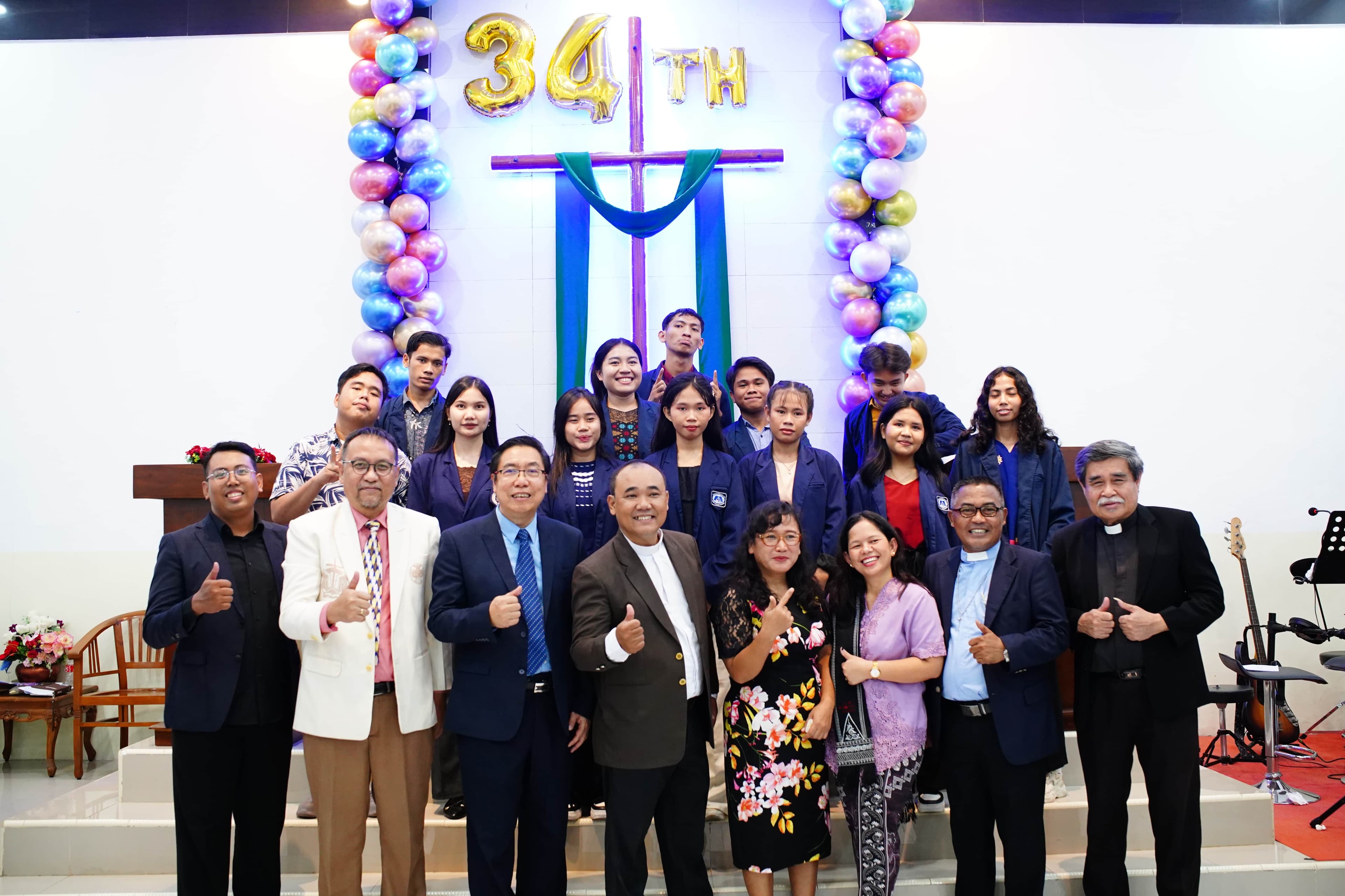 Ibadah GMI Karunia Bekasi